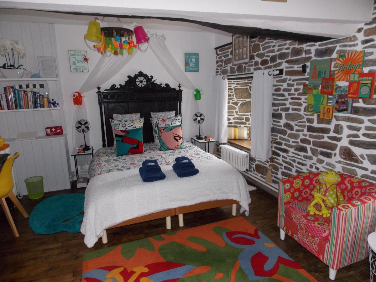 Chambre Du Retour En Enfance - Abdl Dol-de-Bretagne Exteriér fotografie